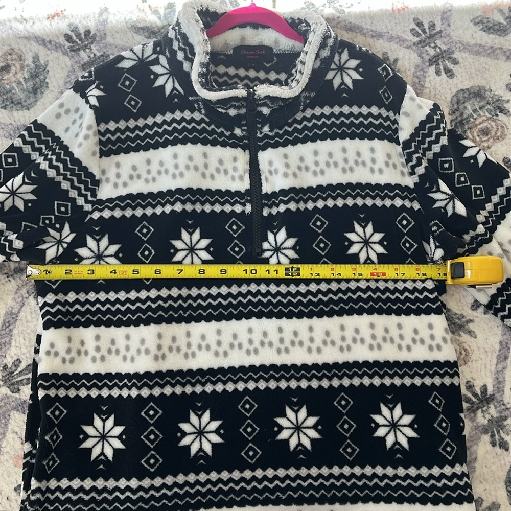 Canyon Creek Women’s 3/4 Zip Fleece - Picture 5 of 8